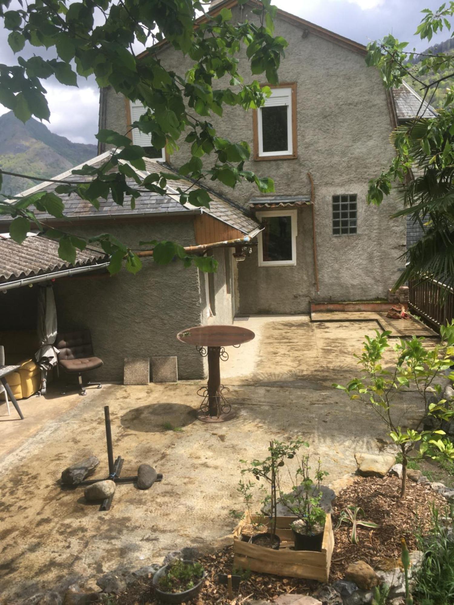 La Auarje: Appartement Avec Jardin & Terrasse Cierp Dış mekan fotoğraf