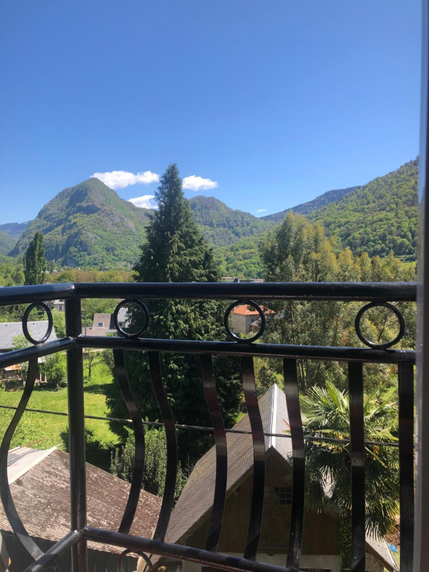 La Auarje: Appartement Avec Jardin & Terrasse Cierp Dış mekan fotoğraf